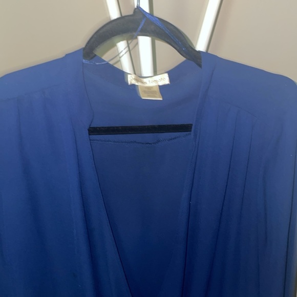 Navy blue top - Picture 3 of 4